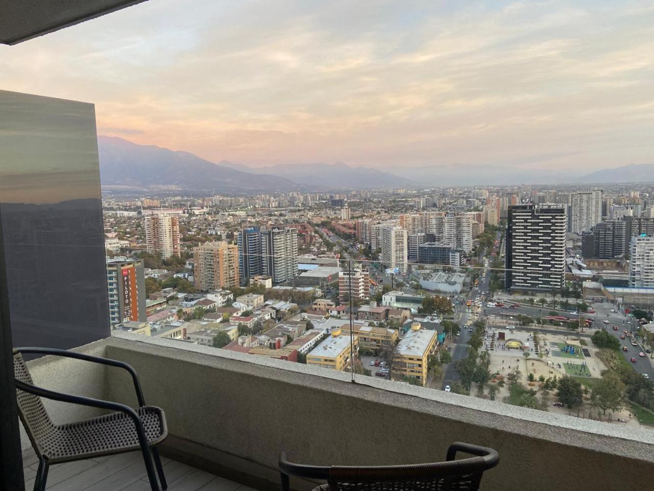 Hermosos Dptos Cercanos A Metro Y Centros Comerciales Santiago Ngoại thất bức ảnh